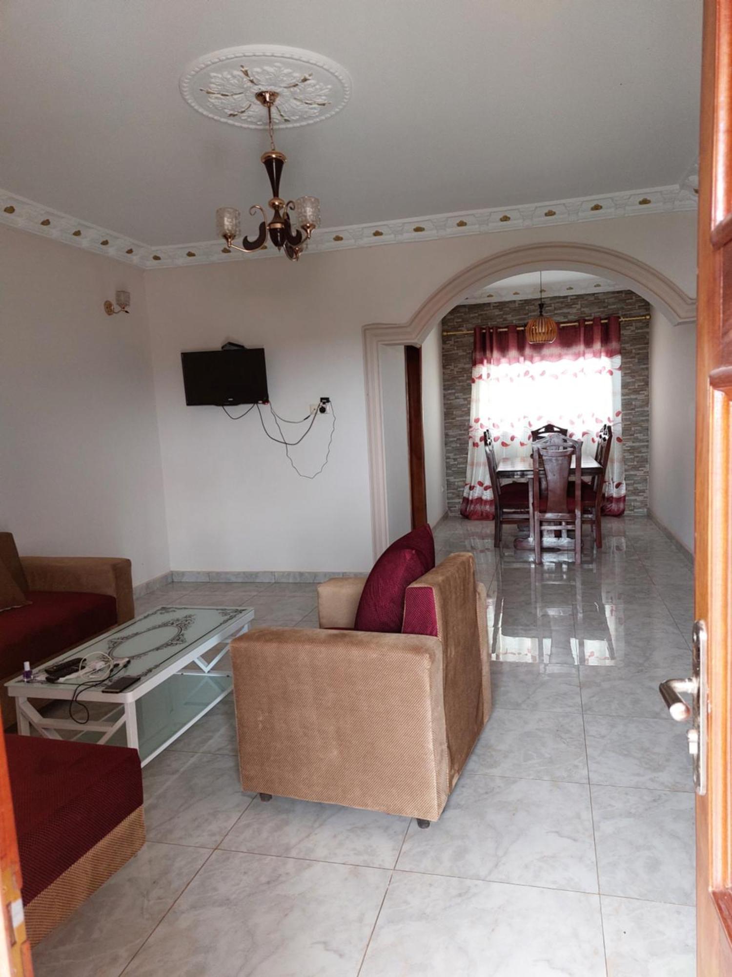 Residence Beau-Lieu Yaoundé Buitenkant foto